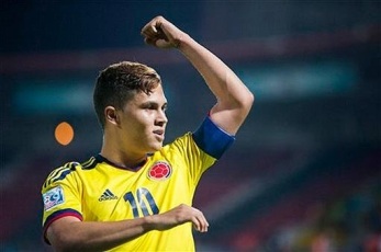 Juanfer playing with u-20 Colombia